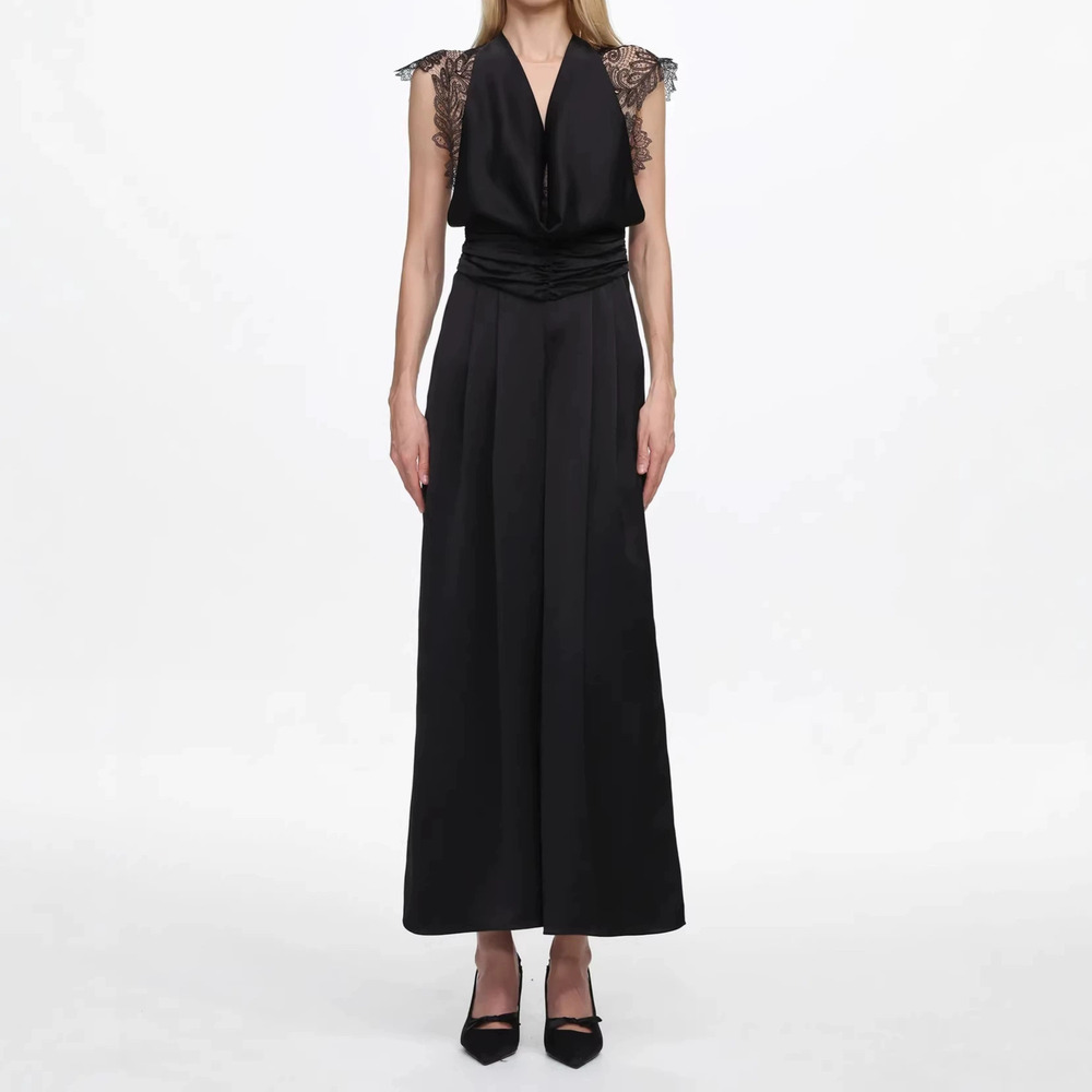 Forever 21 Summer Lace Patchwork Black Sleeveless Fitted Neckline Dress